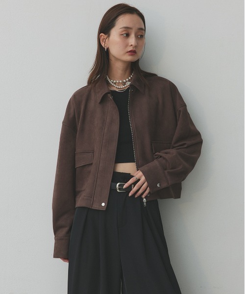 ad thie(アドティエ)の「ルーズ スエード クロップドブルゾン(ブルゾン・レディース・キャメル/ダークブラウン/ベージュ・FREE)」の11枚目の写真