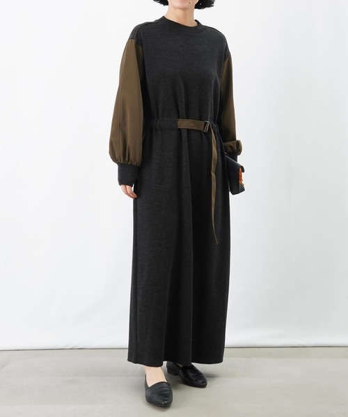 LUCA/LADY LUCK LUCA（ルカ/レディラックルカ）の「LC/LLL ウール混異素材コンビワンピース（ワンピース・レディース・ブラック/チャコールグレー・FREE）」の5枚目の写真