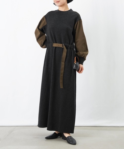 LUCA/LADY LUCK LUCA（ルカ/レディラックルカ）の「LC/LLL ウール混異素材コンビワンピース（ワンピース・レディース・ブラック/チャコールグレー・FREE）」の4枚目の写真