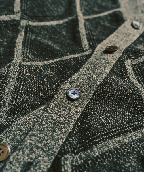 417 EDIFICE（フォーワンセブンエディフィス）の「メランジアイレットカーディガン（カーディガン/ボレロ・メンズ・ホワイト/チャコールグレー/ブラウン・MEDIUM/LARGE）」の11枚目の写真