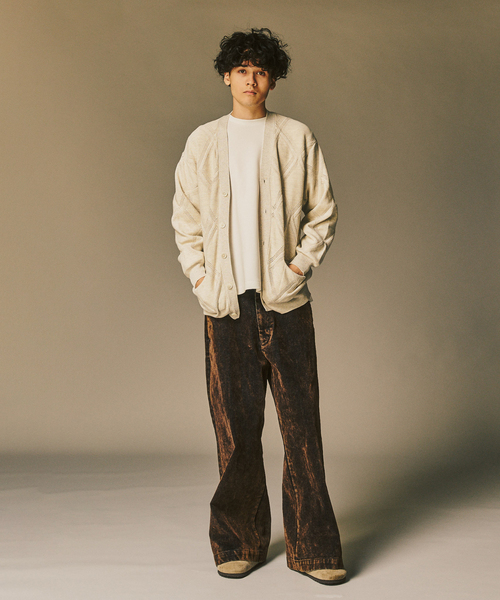 417 EDIFICE（フォーワンセブンエディフィス）の「メランジアイレットカーディガン（カーディガン/ボレロ・メンズ・ホワイト/チャコールグレー/ブラウン・MEDIUM/LARGE）」の12枚目の写真