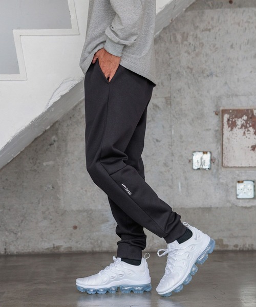 HEREIAM（ヘレイアム）の「【HEREIAM MEN】シールドポケットJOG（その他パンツ・メンズ・ダークブラウン/ブラック・LARGE/MEDIUM）」の20枚目の写真