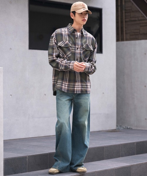 WEGO（ウィゴー）の「WEGO/ローライズカバーフィットフレアデニムパンツ（デニムパンツ・メンズ・ブラック系3/コバルトブルー・LARGE/MEDIUM/SMALL）」の21枚目の写真