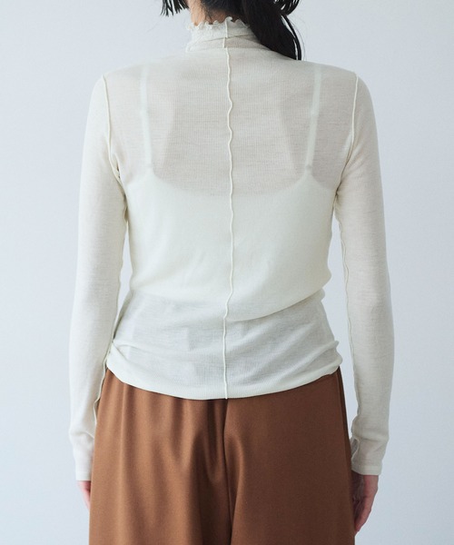 yuni(ユニ )の「△washable super120/W highneck プルオーバー(Tシャツ/カットソー・レディース・ブラック/ホワイト・FREE)」の16枚目の写真