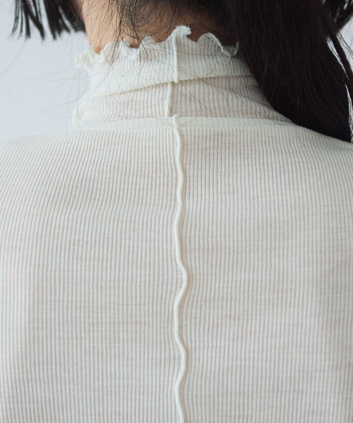 yuni(ユニ )の「△washable super120/W highneck プルオーバー(Tシャツ/カットソー・レディース・ブラック/ホワイト・FREE)」の18枚目の写真