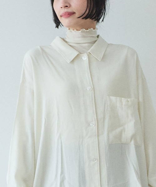 yuni(ユニ )の「△washable super120/W highneck プルオーバー(Tシャツ/カットソー・レディース・ブラック/ホワイト・FREE)」の13枚目の写真