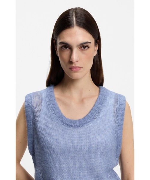 BOSS（ボス）の「【オンライン限定】リラックスフィットトップス ルーズニット ストラクチャー（Tシャツ/カットソー・レディース・ブルー・XS/M/S/L）」の2枚目の写真