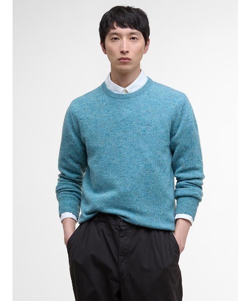Barbour(バブアー)の「Tainsbury クルーネック ニット(アジアフィット)(ニット/セーター・メンズ・グリーン/レッド/ネイビー/ブルー・SMALL/MEDIUM/LARGE)」の4枚目の写真