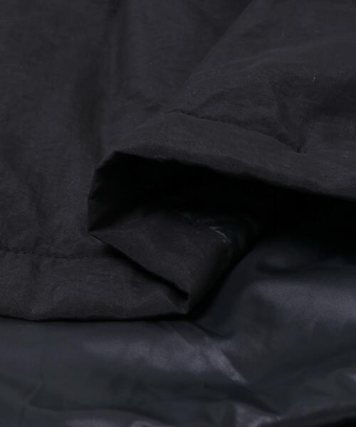 URBAN RESEARCH ROSSO MEN（アーバンリサーチロッソメン）の「『XLサイズあり』NOUVELLE中綿ステンカラーコート（ステンカラーコート・メンズ・ブラック/チャコールグレー・LARGE/X-LARGE/MEDIUM）」の15枚目の写真