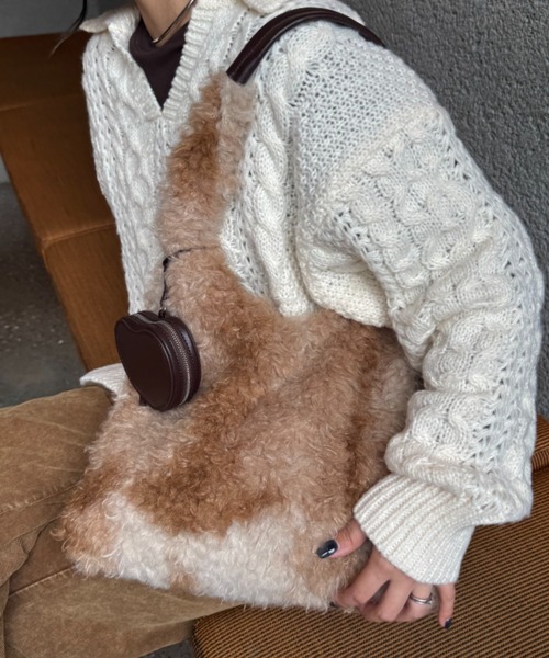 CIAOPANIC TYPY(チャオパニックティピー)の「ポーチチャーム付きミックスボアBAG(トートバッグ・レディース・ベージュ/チャコールグレー・ONE SIZE)」の5枚目の写真