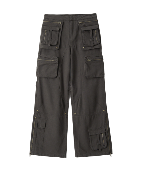 WOOALONG(ウアロン)の「Lowrise Washed Curve Cargo Pants - KHAKI(その他パンツ・レディース・カーキ・SMALL/MEDIUM/LARGE)」の1枚目の写真