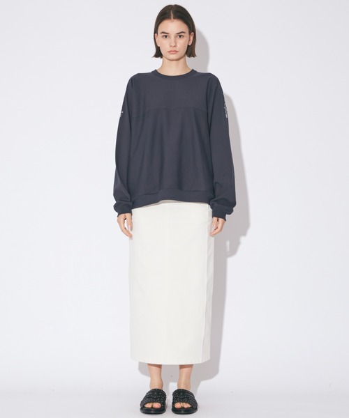 beautiful people（ビューティフルピープル）の「suvin compact jersey no shoulder long T（Tシャツ/カットソー・レディース・ネイビー/アイボリー・38/40）」の5枚目の写真