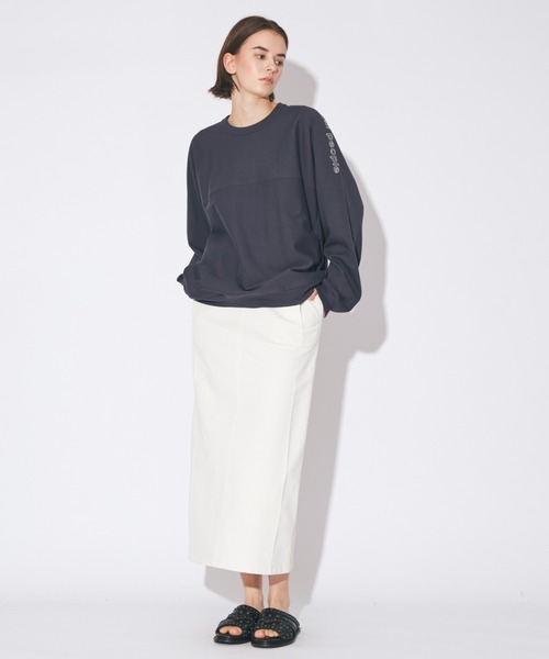 beautiful people（ビューティフルピープル）の「suvin compact jersey no shoulder long T（Tシャツ/カットソー・レディース・ネイビー/アイボリー・38/40）」の8枚目の写真