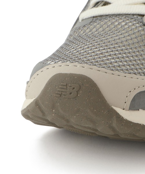 EU,US NEW BALANCE（イーユーユーエスニューバランス）の「【new balance(ニューバランス)】Fresh Foam Arishi v4（スニーカー・レディース・ブラック/グレー・25/23/24）」の8枚目の写真