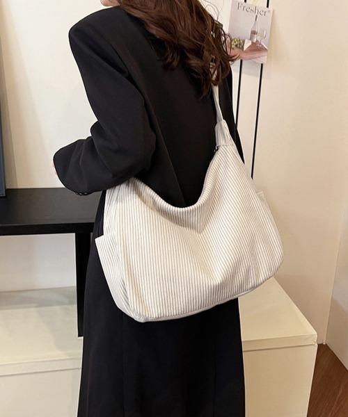 Miniministore（ミニミニストア）の「ショルダーバッグ A4 コーデュロイ（ショルダーバッグ・レディース・ブラック/アイボリー/カーキ/マスタード/グレー・FREE）」の6枚目の写真