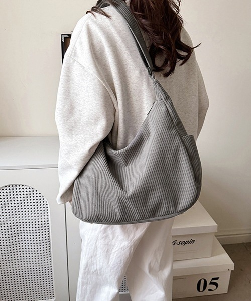 Miniministore（ミニミニストア）の「ショルダーバッグ A4 コーデュロイ（ショルダーバッグ・レディース・ブラック/アイボリー/カーキ/マスタード/グレー・FREE）」の14枚目の写真