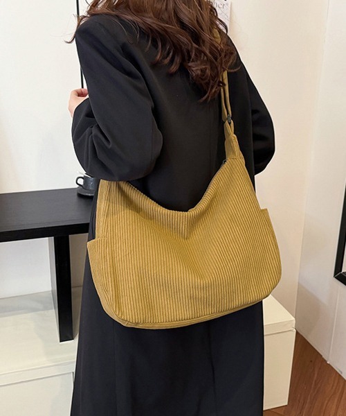 Miniministore（ミニミニストア）の「ショルダーバッグ A4 コーデュロイ（ショルダーバッグ・レディース・ブラック/アイボリー/カーキ/マスタード/グレー・FREE）」の16枚目の写真