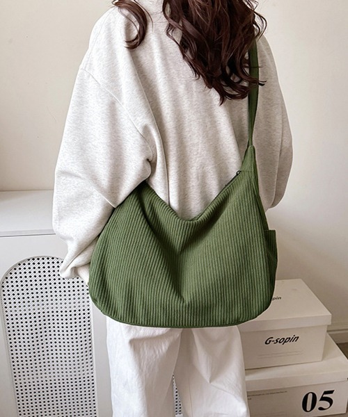 Miniministore（ミニミニストア）の「ショルダーバッグ A4 コーデュロイ（ショルダーバッグ・レディース・ブラック/アイボリー/カーキ/マスタード/グレー・FREE）」の21枚目の写真