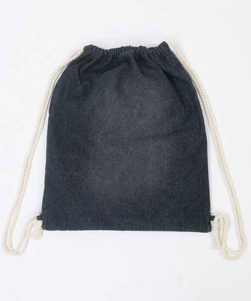 JOHN'S CLOSET（ジョンズクローゼット）の「【13】スプレー加工 デニム ナップサック（バックパック/リュック・メンズ・レオパード/カモフラージュ/ブルー/ブラック・FREE）」の8枚目の写真
