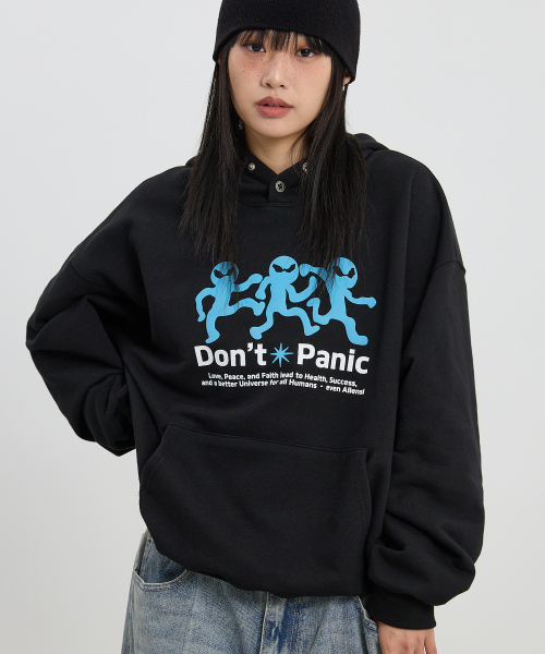 HOODHOOD(フッドフッド)の「スリーエイリアンフードブラック(パーカー・レディース・その他・1/2)」の4枚目の写真