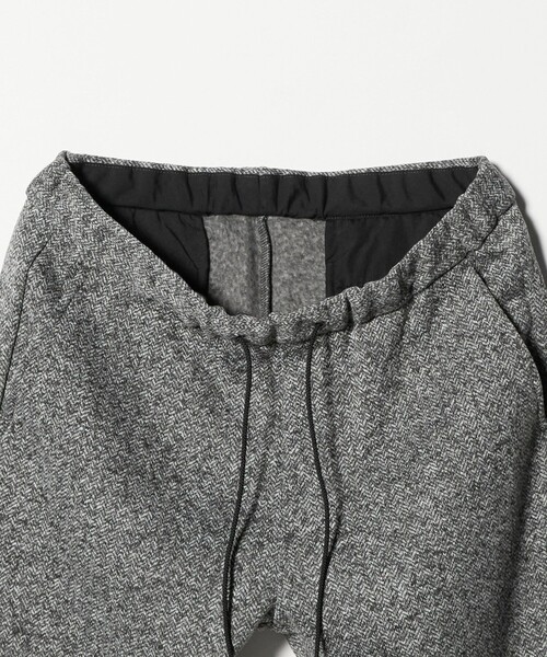 A DAY IN THE LIFE UNITED ARROWS(アデイインザライフユナイテッドアローズ)の「ニットフリース ヘリンボーンプリント イージーパンツ <A DAY IN THE LIFE>(その他パンツ・メンズ・グレー系/ダークグレー/ネイビー・S/M/L)」の4枚目の写真