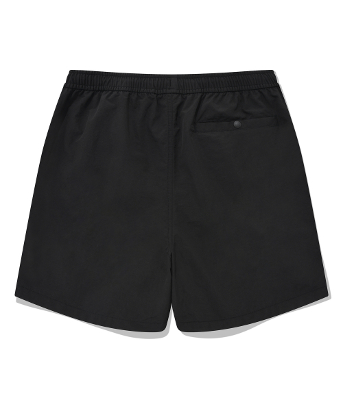 COVERNAT(カバーナット)の「ウィンドブレーカーショーツブラック(その他パンツ・レディース・その他・LARGE/MEDIUM/X-LARGE/XX-LARGE)」の2枚目の写真