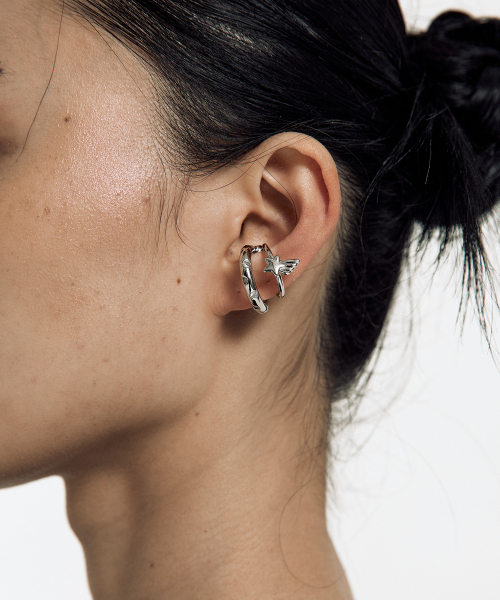 セール】Cubic Shooting Star Ear Cuff（ピアス（両耳用））｜KASHIKO