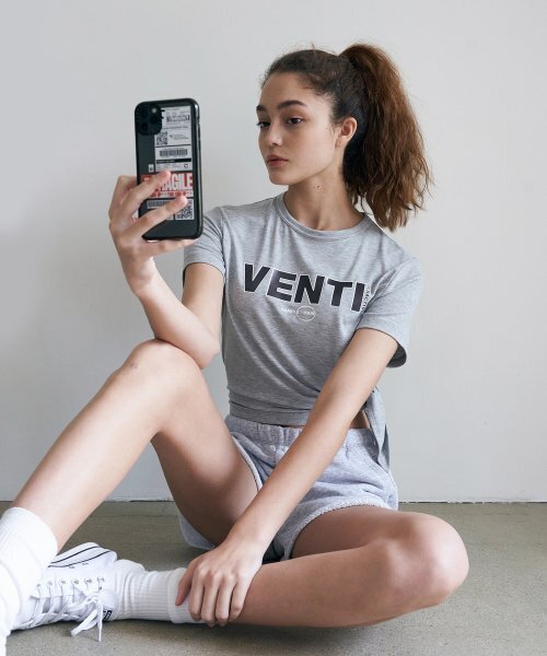 INJIACTIVE(インジアクティブ)の「VENTI T-SHIRT グレー(Tシャツ/カットソー・レディース・その他・FREE)」の2枚目の写真