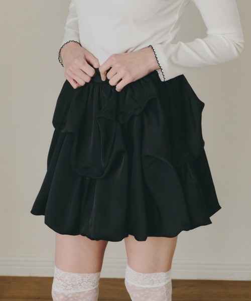 idem（イデム）の「【 ZOZO限定 】tuck balloon mini skirt / タックバルーンスカート（スカート・レディース・ブラック/アイボリー・FREE）」の10枚目の写真