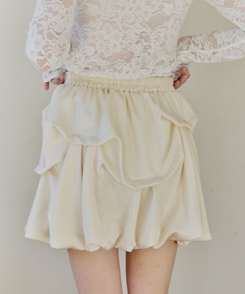 idem（イデム）の「【 ZOZO限定 】tuck balloon mini skirt / タックバルーンスカート（スカート・レディース・ブラック/アイボリー・FREE）」の18枚目の写真