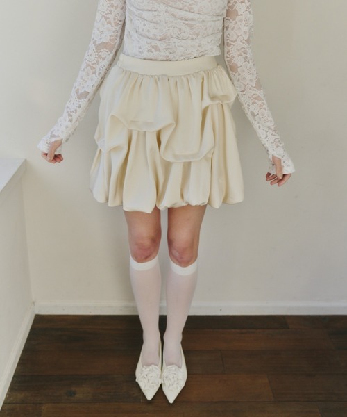 idem（イデム）の「【 ZOZO限定 】tuck balloon mini skirt / タックバルーンスカート（スカート・レディース・ブラック/アイボリー・FREE）」の21枚目の写真