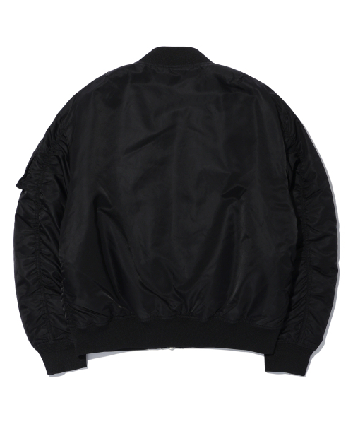 ACEI(アセイ)の「ワッペンパッチ航空ジャンパー ブラック(男女共用)(ブルゾン・メンズ・ブラック・SMALL/MEDIUM/LARGE)」の2枚目の写真