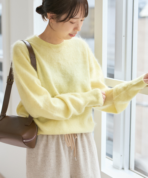 Spick & Span（スピックアンドスパン）の「ファーカシミヤクルーネックプルオーバー（ニット/セーター・レディース・イエロー/ピンク系その他・FREE）」の12枚目の写真
