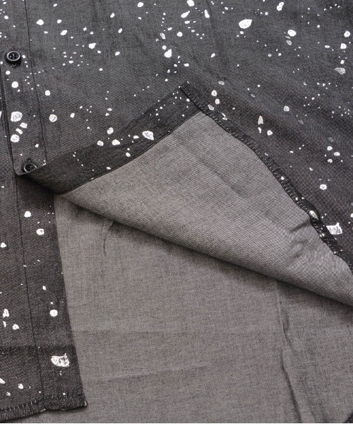 CavariA(キャバリア)の「『CavariA/キャバリア』ラメプリントBIGシルエットシャツ(シャツ/ブラウス・メンズ・グレー/ブラック・L/M)」の6枚目の写真