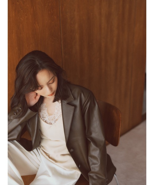 anuans(アニュアンス)の「レザーテーラードジャケット(テーラードジャケット・レディース・ダークブラウン/ブラウン・2/1)」の19枚目の写真