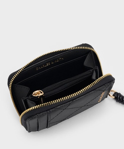 CHARLES & KEITH(チャールズ & キース)の「Apfra アップフラ キルトリストレットカードホルダー(カードケース・レディース・ブラック/クリーム/ピンク・XXS)」の7枚目の写真