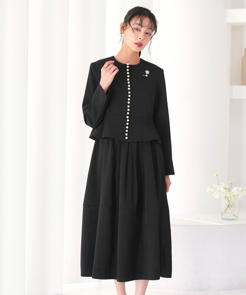 RUIRUE BOUTIQUE（ルイルエブティック）の「ストレッチ ｜ ノーカラー パールペプラム ワンピース スーツ ｜ セットアップ・オケージョンスーツ・セレモニースーツ・フォーマルスーツ・ママスーツ・ノーカラージャケット（スーツセット・レディース・ブラック/アイボリー/ダークネイビー・S/M/L/LL）」の10枚目の写真