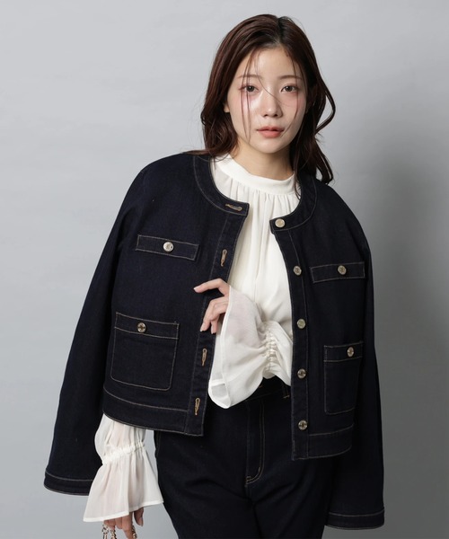 Apuweiser-riche（アプワイザーリッシェ）の「トラッドノーカラーデニムジャケット（その他アウター・レディース・ネイビー・2/1）」の6枚目の写真