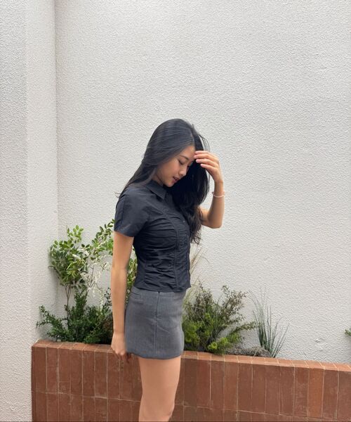 MUSINSA STANDARD WOMAN（ムシンサスタンダードウーマン）の「ウィメンズフロントシャーリング半袖シャツ[ブラック]（シャツ/ブラウス・レディース・その他・LARGE/MEDIUM/SMALL/X-SMALL/X-LARGE）」の4枚目の写真