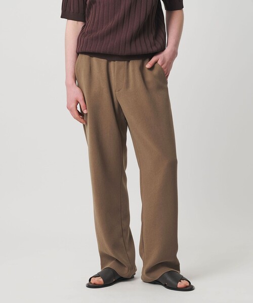UNITED ARROWS(ユナイテッドアローズ)の「ポリエステルサブレ モダンストレート イージーパンツ(スラックス・メンズ・ブラック/モカ・XL/M/L/S)」の2枚目の写真