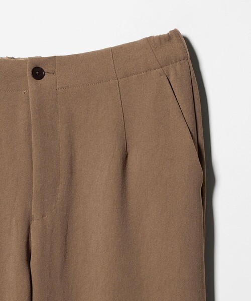 UNITED ARROWS(ユナイテッドアローズ)の「ポリエステルサブレ モダンストレート イージーパンツ(スラックス・メンズ・ブラック/モカ・XL/M/L/S)」の15枚目の写真