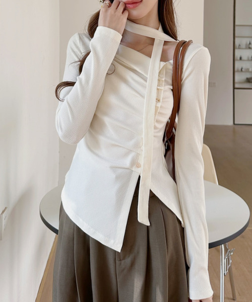 Ada.（エイダ）の「タイ付き アシンメトリーネック サイドボタンギャザー リブ トップス（Tシャツ/カットソー・レディース・アイボリー/ブラック/グレー・FREE）」の19枚目の写真