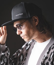 GLIMCLAP（グリムクラップ）の「mko13364-Embroidered Design Flat Cap ベースボールキャップ(201-009-gls-cg)（キャップ）」