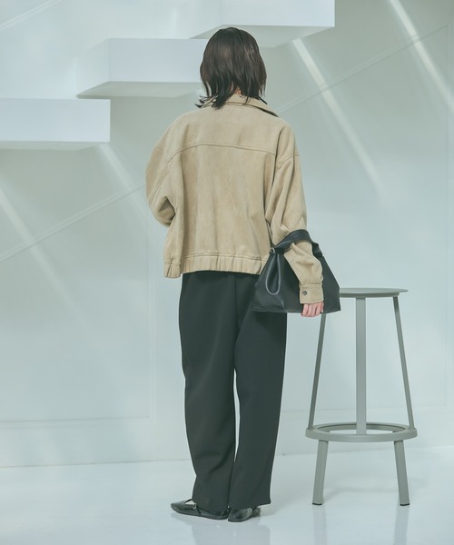 LAKOLE（ラコレ）の「ダンボールタックコクーンパンツ / 655309（スウェットパンツ・レディース・ブラック/グレー・LARGE/MEDIUM）」の6枚目の写真