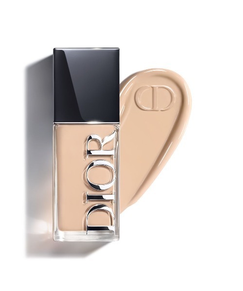 Dior(ディオール)の「ディオール フォーエヴァー フルイド スキン グロウ(SPF50/PA+++)(ファンデーション・レディース・2N ニュートラル/00 ニュートラル /3N ニュートラル/1W ウォーム/1CR クール ロージー/1N ニュートラル/0W ウォーム/1.5N ニュートラル/0CR クール ロージー/0N ニュートラル/0.5N ニュートラル・FREE)」の8枚目の写真