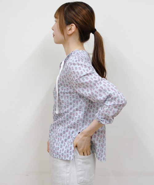 MEYAME(メヤメ)の「MEYAME/メヤメ コットンプリントブラウス COTTON PRINT BLOUSE(シャツ/ブラウス・レディース・ネイビー/ブルー・FREE)」の22枚目の写真