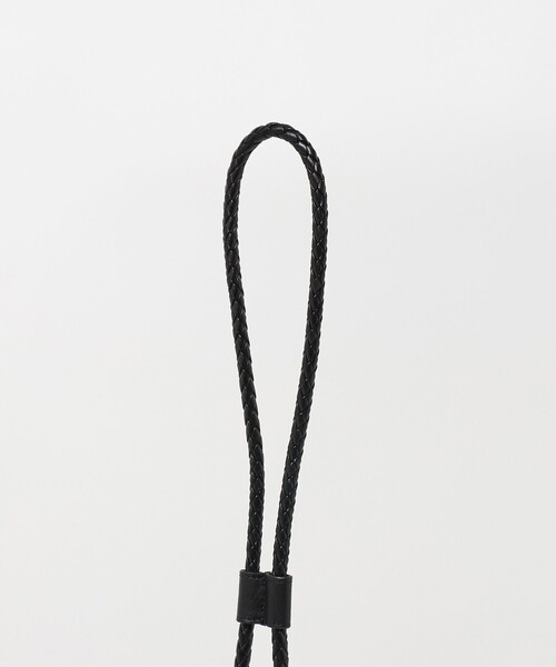 UNITED ARROWS（ユナイテッドアローズ）の「UNFINISHED LEATHER SACOCHE/アンフィニッシュドレザー サコッシュ（ショルダーバッグ・メンズ・ブラック・FREE）」の5枚目の写真