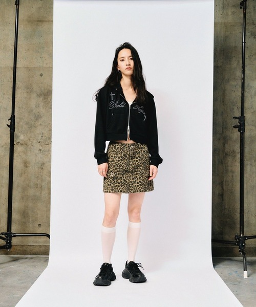 3.3 Field Trip (3.3フィールドトリップ)の「3.3 Field Trip/スタッズロゴジップパーカー(ウラケ)(パーカー・レディース・ブラック/レッド/グレー・FREE)」の5枚目の写真