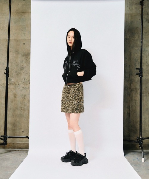 3.3 Field Trip (3.3フィールドトリップ)の「3.3 Field Trip/スタッズロゴジップパーカー(ウラケ)(パーカー・レディース・ブラック/レッド/グレー・FREE)」の6枚目の写真