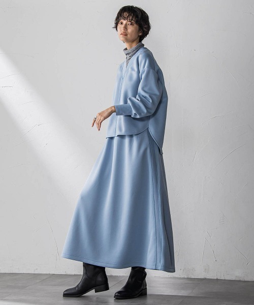 MAYSON GREY（メイソングレイ）の「軽量ボンディングスカートセットアップ≪洗濯機で洗える≫（ワンピース・レディース・オフホワイト/ブルー/ネイビー・M）」の7枚目の写真